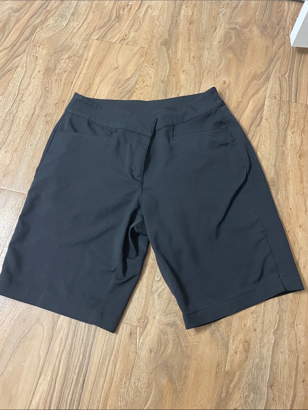 PGA Tour Black Women's Bermuda Shorts